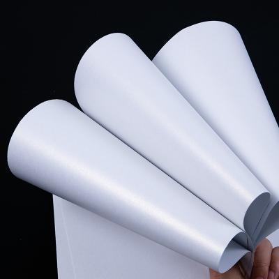 China Recycled Materials 240g/300g/350g Single Side Coated Fine Smooth White Pearl Paper And Cardboard Quick-dry Printing For Folding Box for sale