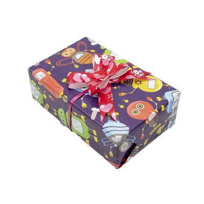 China Recycled Materials Gift Wrapping Paper Roll For Wedding , Birthday , And Holiday for sale