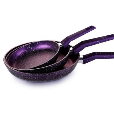 China Sustainable Kitchen Cooking Nonstick Frying Pan for sale