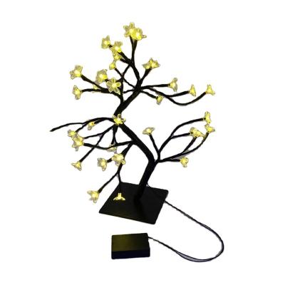 China Battery Operated Flower Blossom Cherry Tree Table Lamp Cherry Blossom Tree Light for Wedding Decoration for sale