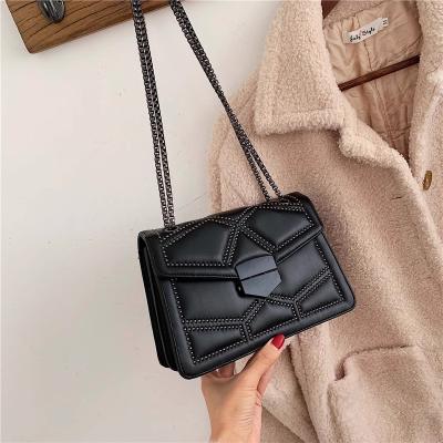 China 2023 Fashion Fashion Cross - Body Bag Rivet Bag Shoulder Bags Women PU Chain Hand Ladies Leather Purse for sale