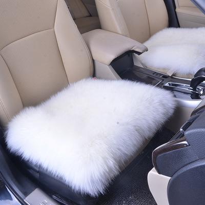 China Four Seasons Car Wool Cushion 45*45 Square Warm Wool Cushion Universal Amazon Factory Four Tier Cushion for sale