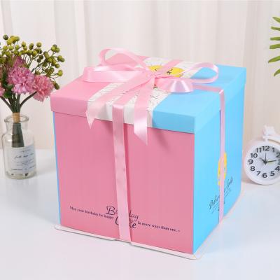 China New Design Recycled Materials 2021 12 Inch Customized Large Clear Paper Cake Box Printed Without Window for sale