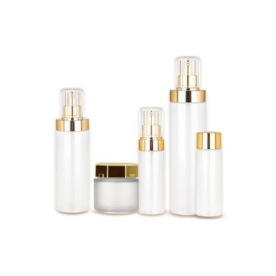 China 80ml Cosmetic Bottles And Jars Sets Gold Cosmetic Jars Cosmetic Jars Plastic Jars For Face Cream for sale