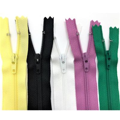 China Viable Wholesale Custom Garment Accessories Clothes Zipper OEM Customized for sale