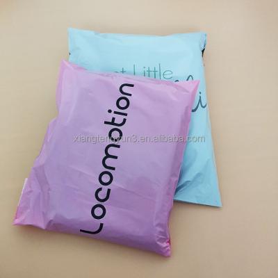 China Convenient Popular Custom Clear Poly Bag Strong Adhesive With Logo Tote Mailing Bags For Clothes for sale