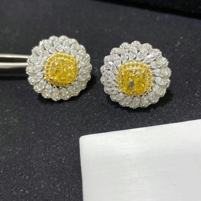 China FASHIONABLE Fashion Ladies Earrings Topaz Crystal Stud Earrings for sale