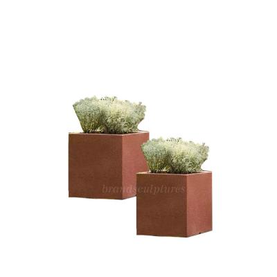 China Metal Square Art Garden Corten Steel Modern Planter With ODM Acceptable 60cm Tall for sale