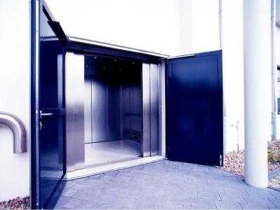 China CE Certification Freight Lift Elevator Variable Pressure Automatic Door for sale