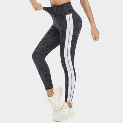 China 2022 New Navy Elastic Breathable Sweat High Wind Legs And Buttocks Woman Yoga Thin Pants for sale