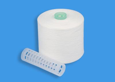 China Suene los hilados de polyester hechos girar en cono del plástico/del papel con la fibra 100% del PES de la Virgen en venta