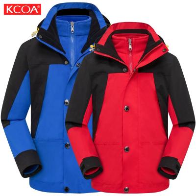 China KCOA Sustainable Outdoor Climbing Unisex Detachable 3 in 1 Thermal Jacket for Stylish Men for sale