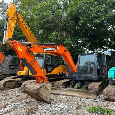 China The used Mini excavator Doosan DH60 6T Mini Cralwer Doosan Excavator comes from South Korea DH55 DH60 DH70 DH75 0.21MÂ³ for sale