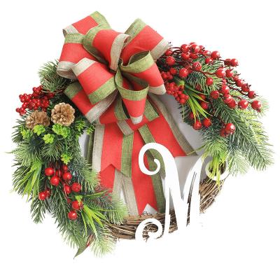 China Wholesale New Design Crafts Gift Natural Rattan Brown Pine Cone Christmas Wreath Christmas Decoration For Door Decoration Wreath for sale