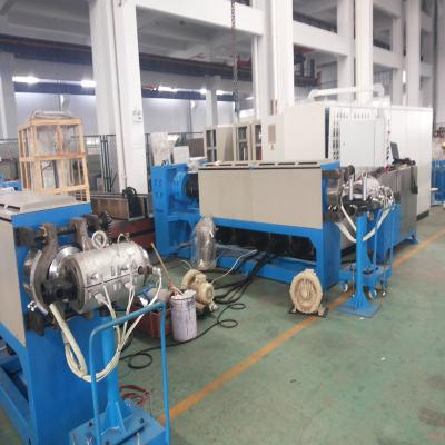 China Wire Insulating Plastic Extrusion Machine And Cable Wire Production Line for sale