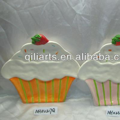 China Cheap Artificial Ceramic Cupcake From Europe for sale