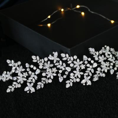 China Wedding Accessorize Wedding Accessories Metal Bridal Custom Headbands Wedding Wholesale Luxury Bridal Flower Zircon Headband for sale