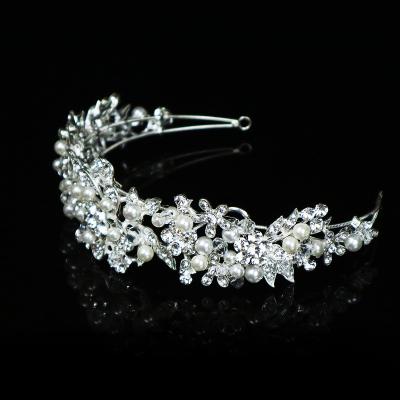 China Handmade Bridal Headbands Wholesale Crystal Pearl Wedding Hairbands Bridal Headpiece Handmade Silver Headband Bridal Headpieces for sale