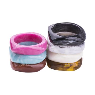 China Irregular Transparent Resin Bangle&Acrylic Bracelet Wide Square Color Environmental Protection Material Wave Version for sale