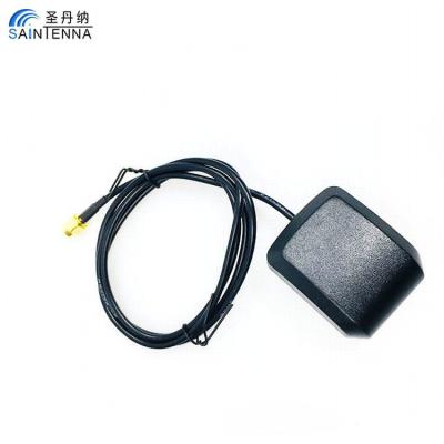 China Aumento modificado para requisitos particulares antena activa de la navegación GPS del coche con el conector macho de SMA en venta