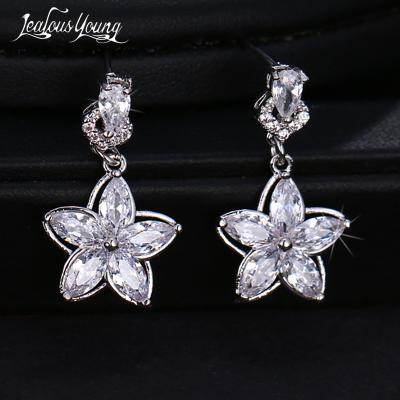 China Office / Silver Beautiful Flower Career Fashion Cubic Zirconia Diamond Stud Earrings For Women Jewelry Accessories for sale