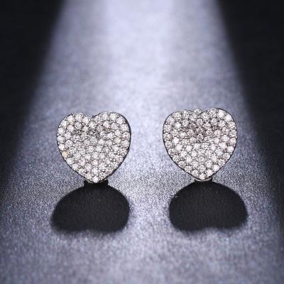 China Vintage Fashion Heart Shape White Zircon Plated Silver Plated Stud Earring For Women Fine Jewelry Accessories for sale