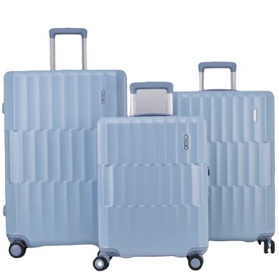 China Newest design high performance pp luxury hot sale metal color pp luggage luggage set for sale