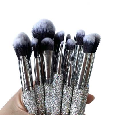 China Angular Blush DX Handle Wholesale Cute Diamond 15Pcs Bling Makeup Brush Set for sale