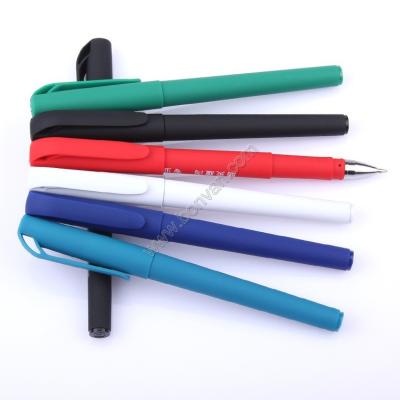 China rubber frosted office ball pen, smooth writing gift ink pen for sale