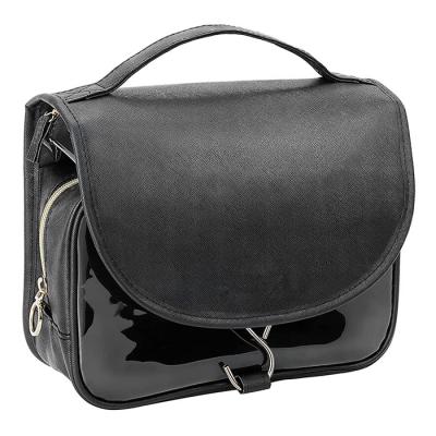 China Bolso colgante impermeable del artículo de tocador para las mujeres/el bolso colgante modificado para requisitos particulares del maquillaje del viaje en venta