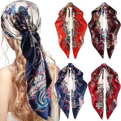 China 35 Zoll-Seiden-Schal-Satin-Kopf-Schal-großes Quadrat-seidige Gefühl Boho-Haar Bandanas zu verkaufen