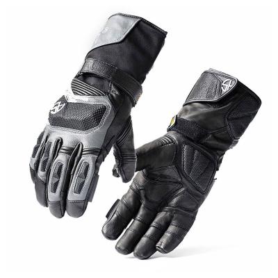 China AT95 Touch Screen Motorcycle Cycling Leather Racing Natural Fat Gloves for sale