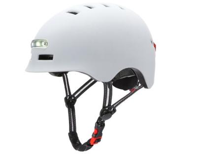 China Custom Made ABS Headgear Signal Alert Lights Skate Scooter Bicycle Riding Helmet for sale