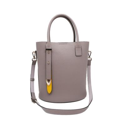 China Fashion Ladies Small Size Pebble Gray Bucket Bags Leather Handbags With Adjustable Strap for sale