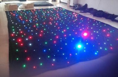 China RGB farbenreiche LED DJ spielen Stoff-Vorhang-Anzeige 3m × 6m für Konzert-Stadiums-Hintergrund die Hauptrolle zu verkaufen