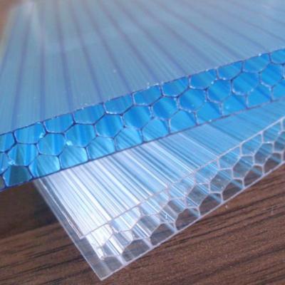 China Groen brandwerend polycarbonaatplaatpaneel voor 2100*5800 mm Te koop