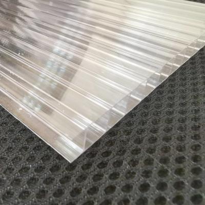 China 3mm-18mm Polycarbonate Hollow Sheet Durable and Versatile with anti-UV for Greenhouse Roofing and More for sale