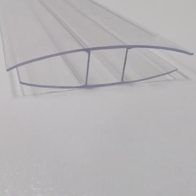 China Duidelijke aanpasbare plastic H-vormprofielen voor holle polycarbonaatplaten van 4 mm tot 16 mm Te koop