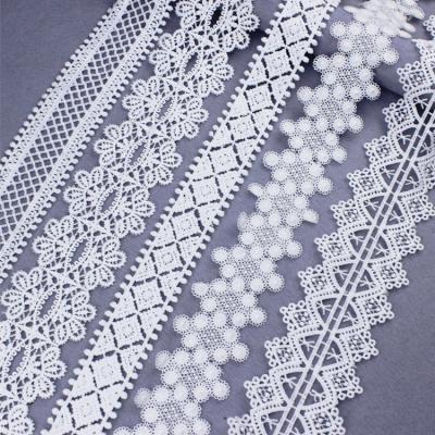 China Viable hot selling tulle embroidered wide color lace trim accessories guipure decoration lace trimming for garment for sale