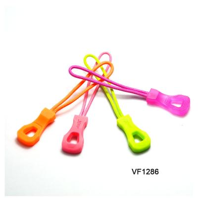 China Colored TPU Rubber Injection Rope Slider Puller Colorful Rubber Zipper Pull for sale