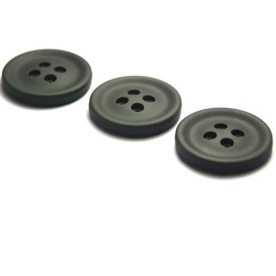 China Dry Cleaning 4 Holes Sew Buttons Custom Corn Plastic Buttons For Shirts for sale