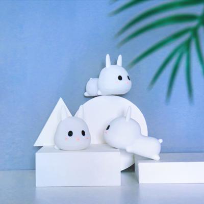 China Eco-friendly Cute Simple Colors Kids 7 Colors Cute Simple Colors Baby Rabbit LED Animal Rabbit Silicone Lamp for sale