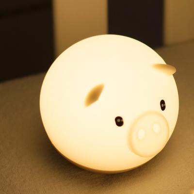 China Eco-friendly Kids Gift Baby USB Charging Colorful Cartoon Pig Leads Silicone Night Lamp for sale