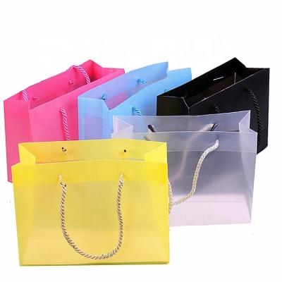 China Wholesale Lightweight PVC Clear Plastic Frosted Reusable Shopping Bag Ladies Tote Bag pp Gift Bag for sale