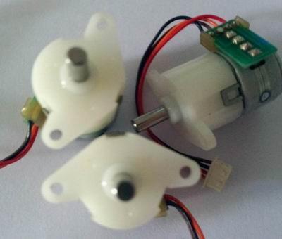 China De plastic Precisiestepper Motor, maakt 12 Voltgelijkstroom Stepper Motor waterdicht Te koop