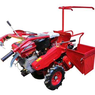 China Corn Harvester Flexible Operation Single Row Combine Corn Harvester With 4 Wheels for sale