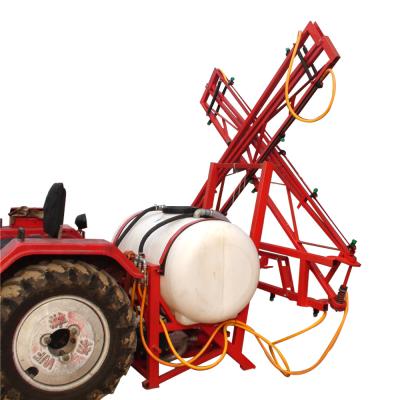 China Reasonable Price of Structure Agricultural Tractor PTO Driven Pesticide Sprayer Manufacture in China for sale