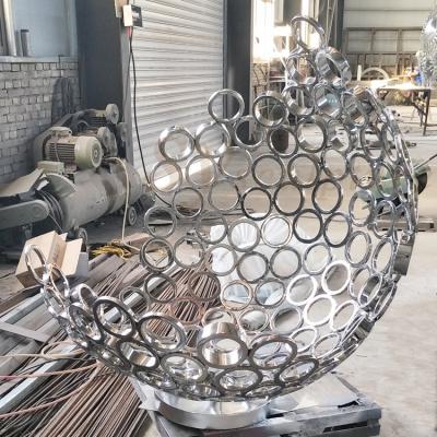 China Modern Popular Outdoor Decoration Sculpture Modern Mirror Polished Abstract Stainless Steel Statue for sale