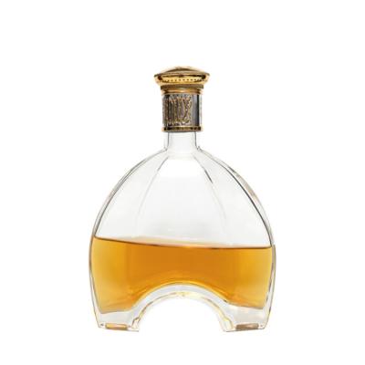 China Factory wholesale 700ml 750ml glass bottle liquor packaging shaped whiskey glass bottle for liquor hot sale brandy bottle for sale