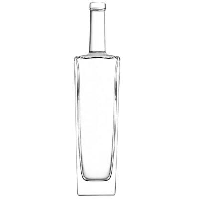 China Factory Direct Sales Empty Rectangular Sharp Corners 750ml Liquor Glass Clear Bottle For Whiskey Liquor for sale